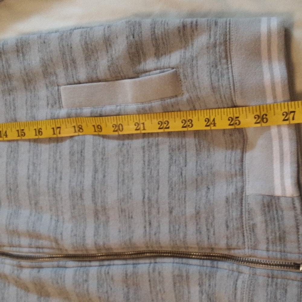 VANS  ZIP UP HOODIE - Picture 4 of 9